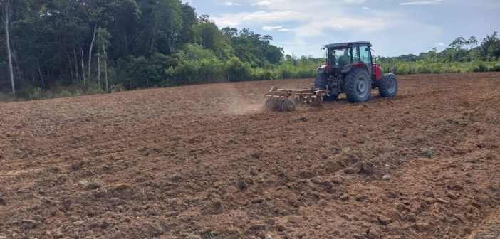 Secretaria de produção e Abastecimento faz acompanhamento técnico nas atividades de apoio a produtores rurais de Rio Preto da Eva