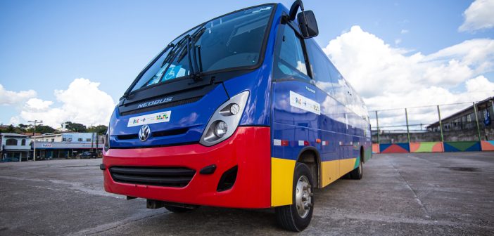 Micro-ônibus para transporte de pacientes chega a Rio Preto da Eva e reforça a saúde municipal